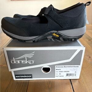 Women’s Dansko Primrose Burnished Suede Black